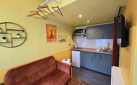 2D- Studio tout équipé confort 5stars Idéal proche Paris